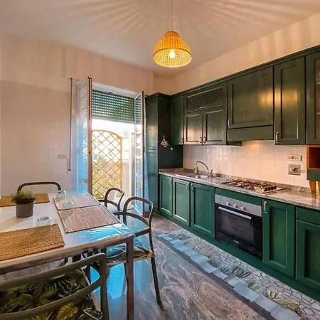Penthouse - A Due Passi Dal Mare